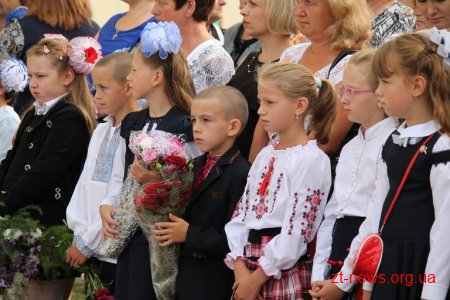 Володимир Ширма привітав школярів Ємільчинської гімназії зі святом Першого дзвоника