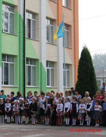 Володимир Ширма привітав школярів Ємільчинської гімназії зі святом Першого дзвоника
