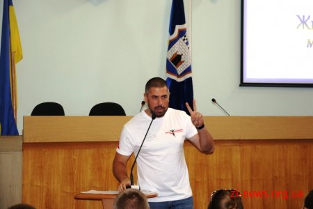 Близько 200 волонтерів візьмуть участь в організації та проведенні "Нова Пошта Космічний Напівмарафон"