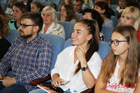Близько 200 волонтерів візьмуть участь в організації та проведенні "Нова Пошта Космічний Напівмарафон"
