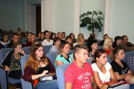 Близько 200 волонтерів візьмуть участь в організації та проведенні "Нова Пошта Космічний Напівмарафон"