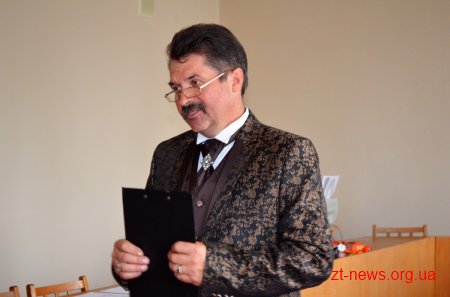 У Корольовській та Богунській районних радах відзначили переможців конкурсу "Мій ошатний район"