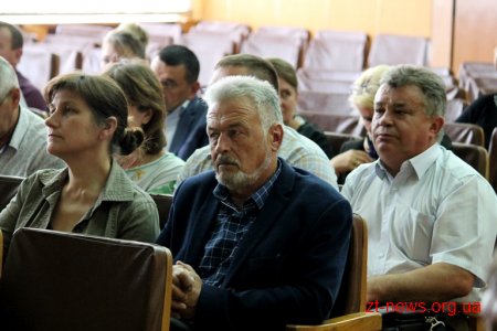 В обласній лікарні медики обговорили реформу галузі охорони здоров'я та оглянули відділення