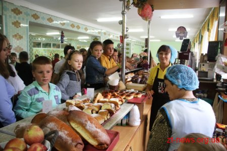 Заступниця мера оглянула як діти харчуються у житомирських школах