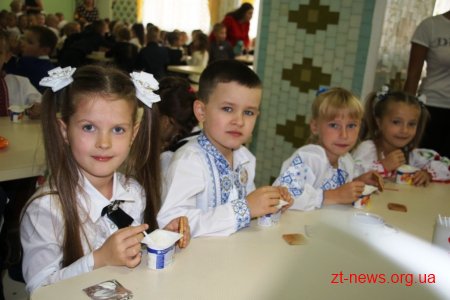 Заступниця мера оглянула як діти харчуються у житомирських школах