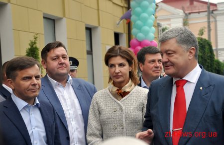 Президент України Петро Порошенко разом із дружиною приїхали до Житомира