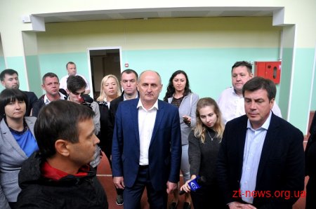 У День міста Геннадій Зубко перевірив, як ідуть справи на стадіоні «Полісся»