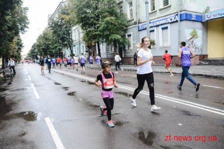 Космічний Напівмарафон пам’яті Леоніда Каденюка відбувся у Житомирі