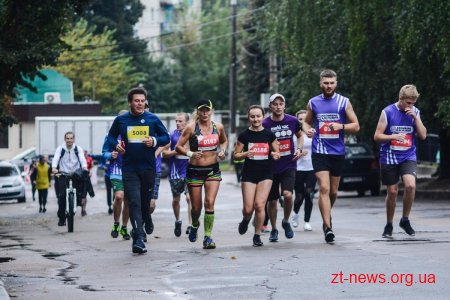Космічний Напівмарафон пам’яті Леоніда Каденюка відбувся у Житомирі