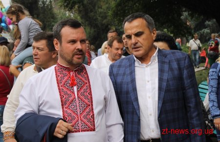 У Коростені відбувся міжнародний фестиваль дерунів
