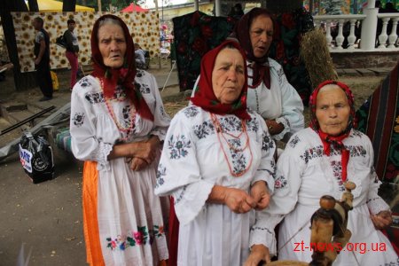 У Коростені відбувся міжнародний фестиваль дерунів