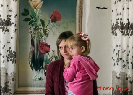 3-річна дівчинка з Житомирщини, яка мала глухоту 4 ступеня вже говорить перші слова