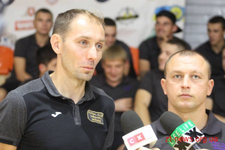 Футзальний клуб ІнБев презентував оновлений склад своєї команди Екстра-ліги ІнБев/НПУ