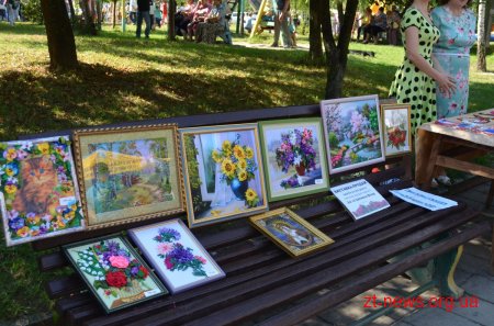 Жителі Малікова святкуються день мікрорайону