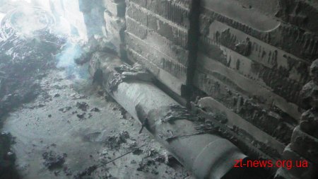 У одному з будинків в мікрорайоні "Хмільники" сталася пожежа