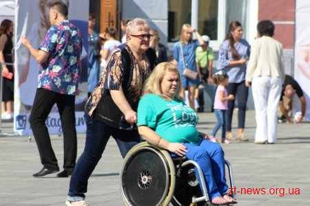 Фестиваль толерантності «Люди з необмеженими можливостями» відбувся у Житомирі