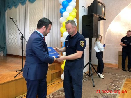 Рятувальників Житомирщини привітали із професійним святом