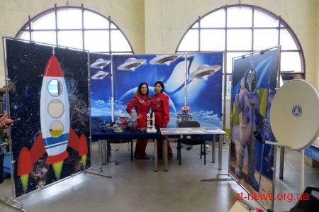 Музей космонавтики презентував власні можливості на Фестивалі науки, техніки та сучасних технологій