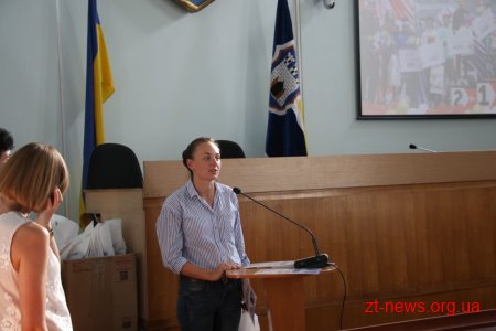 Нова Пошта Космічний Напівмарафон: подяки волонтерам та партнерам