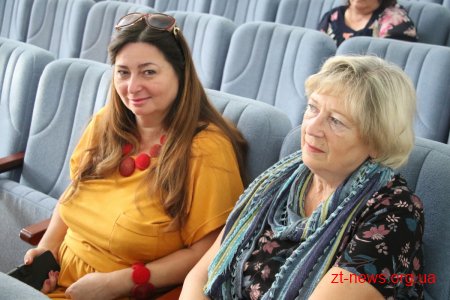 Нова Пошта Космічний Напівмарафон: подяки волонтерам та партнерам