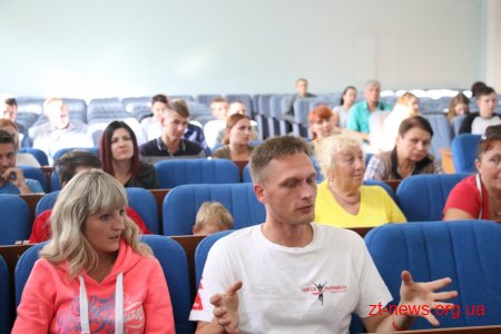 Нова Пошта Космічний Напівмарафон: подяки волонтерам та партнерам