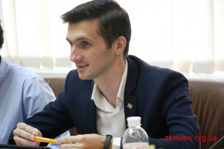 Заробітна плата працівників ЖТТУ зросте на 22%, а нові автобуси з'являться у наступному році