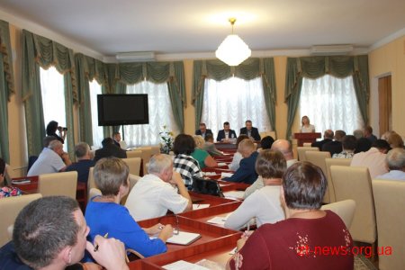 В ОДА зібрали перевізників області, щоб нагадати про необхідність легалізації справжньої заробітної плати