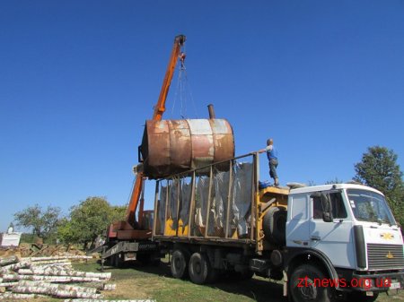 На Житомирщині демонтували незаконно встановлені бочки для випалювання вугілля