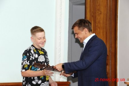 Стипендії міського голови вручили обдарованим спортсменам та студентам Житомира