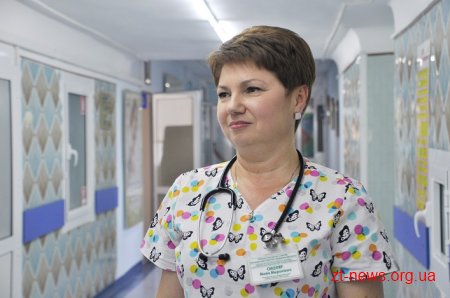 Батьки новонароджених на Житомирщині отримують перші пакунки малюка