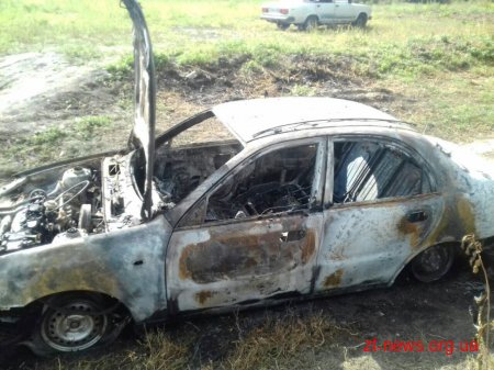 У Житомирі на стоянці згоріло 4 автомобілі
