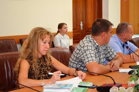 На міжвідомчій комісії обговорили питання гендерної рівності та протидії домашньому насильству