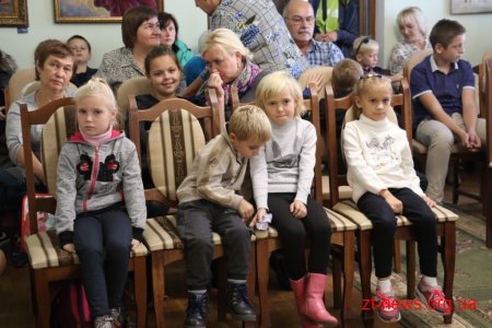 У Житомирі відбулося свято до дня усиновлення «Коли сміється дитина - посміхається небо»