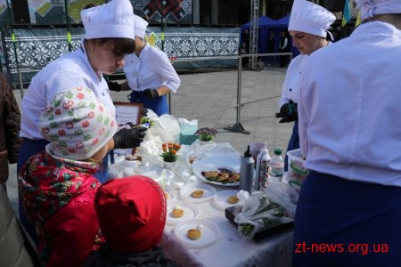 У Житомирі на Михайлівській відзначили День туризму