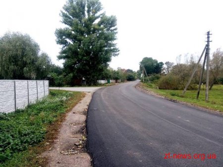 На Житомирщині триває поточний середній та капітальний ремонти доріг