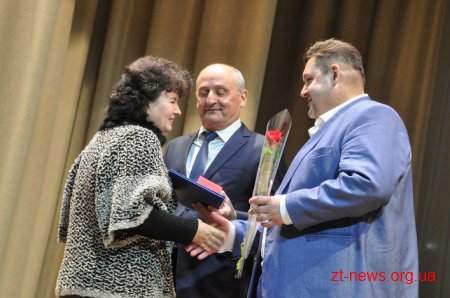 Керівники Житомирщини привітали освітян із професійним святом