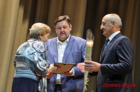 Керівники Житомирщини привітали освітян із професійним святом