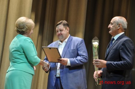 Керівники Житомирщини привітали освітян із професійним святом