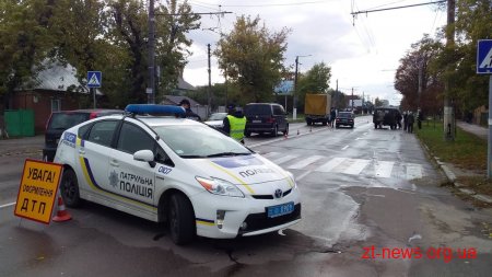 У Житомирі "ВАЗ" на пішохідному переході збив жінку