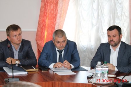 В обласній раді відбулась нарада щодо ситуації у Довбиському інтернаті