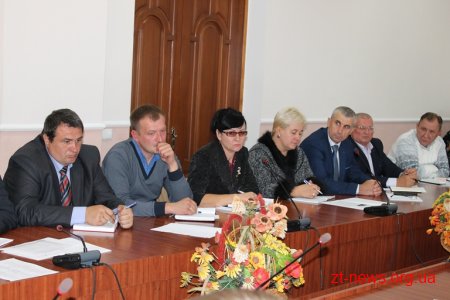 В обласній раді відбулась нарада щодо ситуації у Довбиському інтернаті