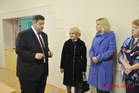 Ігор Гундич перевірив, як іде реконструкція 2 шкіл у Бердичівському районі