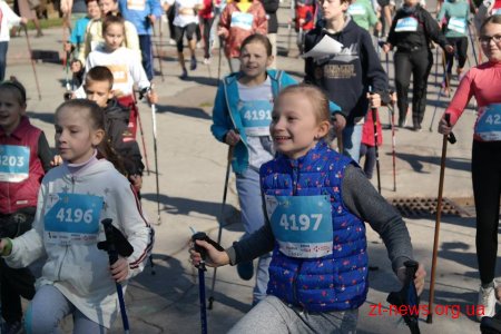 102 учасники взяли участь у змаганнях зі скандинавської ходьби