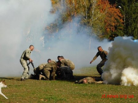 Учні Хорошівського та Черняхівського районів взяли участь у змаганнях з військово-прикладного спорту