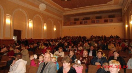 Сінгурівській школа відсвяткувала 40-річний ювілей роботи у новому приміщенні