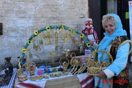 В Скоморохах відзначили День села