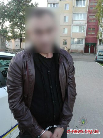 У Житомирі патрульні затримали чоловіка, який стріляв у таксиста