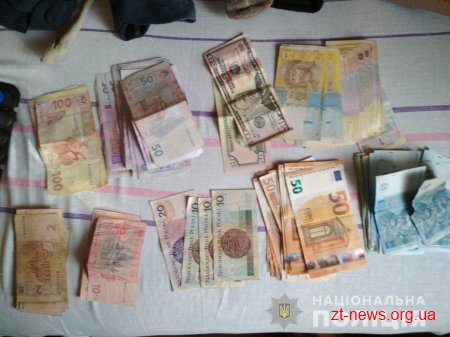 Суд обрав запобіжний захід п’ятьом учасникам злочинного угрупування