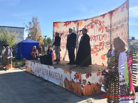 Сергій Сухомлин відвідав село Вереси, яке нещодавно стало частиною житомирської громади