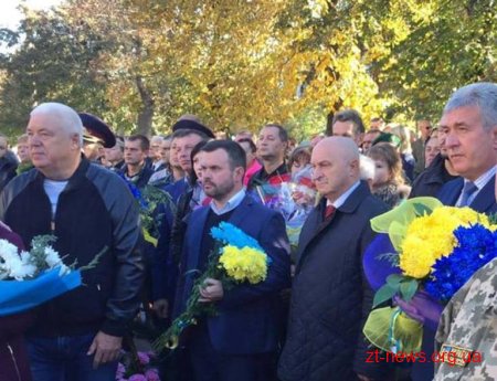У Коростені відкрили монумент Воїнам АТО